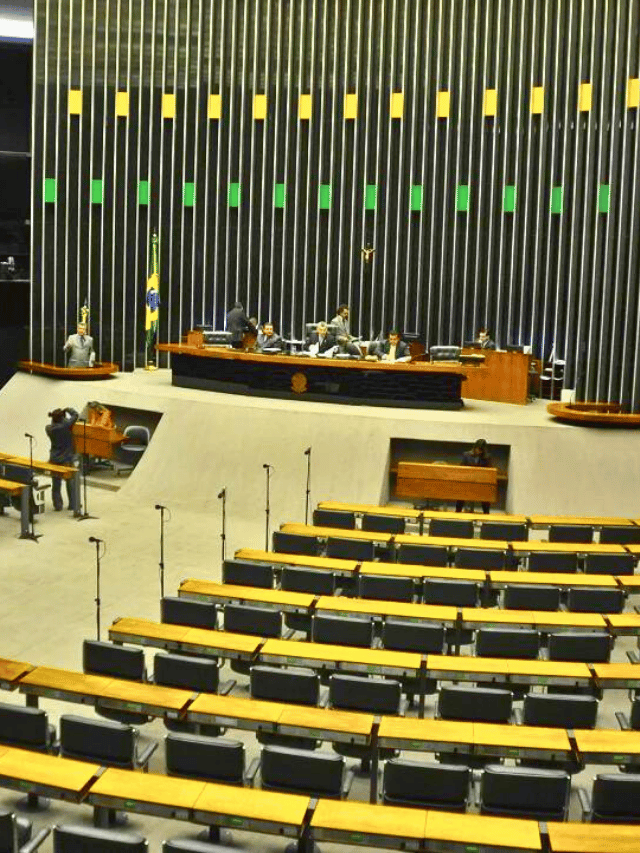 Deputados decidem repor imposto sobre herança em previdência privada portal renda investimentos dinheiro rend fixa renda variavel criptmoedas fundos imobiliarios Capa Web Stories