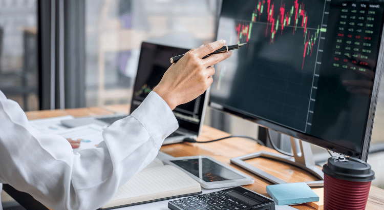 Como escolher e analisar ações 1 portal renda investimentos dinheiro renda fixa renda variavel criptmoedas fundos imobiliarios