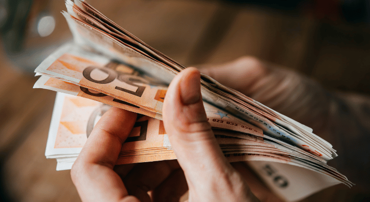 Como investir 1 portal renda investimentos dinheiro renda fixa renda variavel criptmoedas fundos imobiliarios