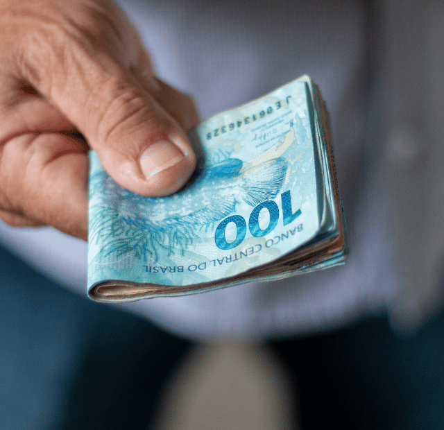 Quanto investir por mês para juntar R$100 Mil portal renda investimentos dinheiro renda fixa renda variavel criptmoedas fundos imobiliarios Capa Web Stories